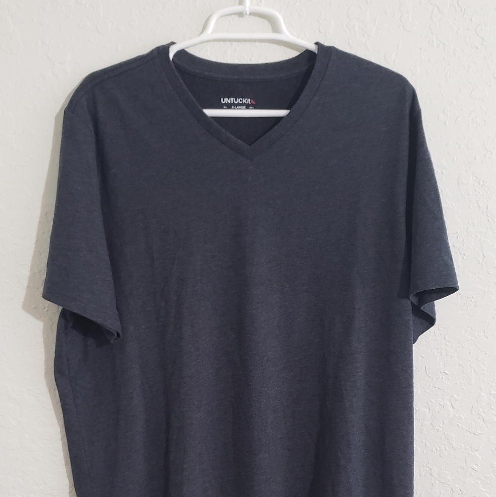 Untuckit Shirt